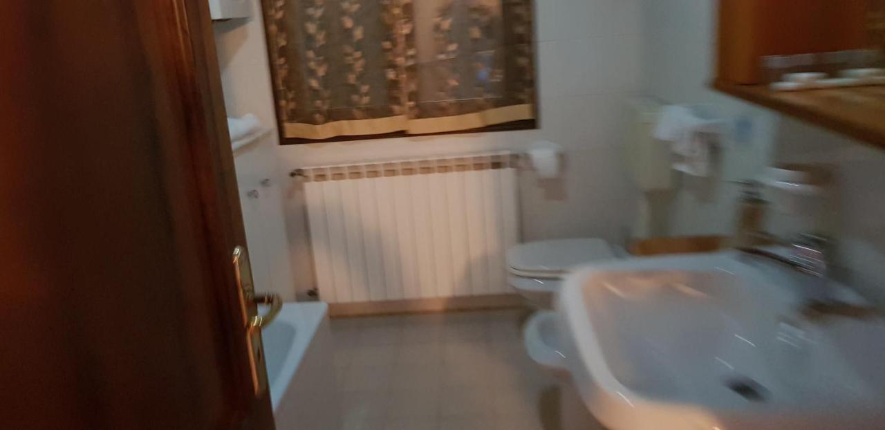 Mamma Teresa Hotell Sestola Exteriör bild